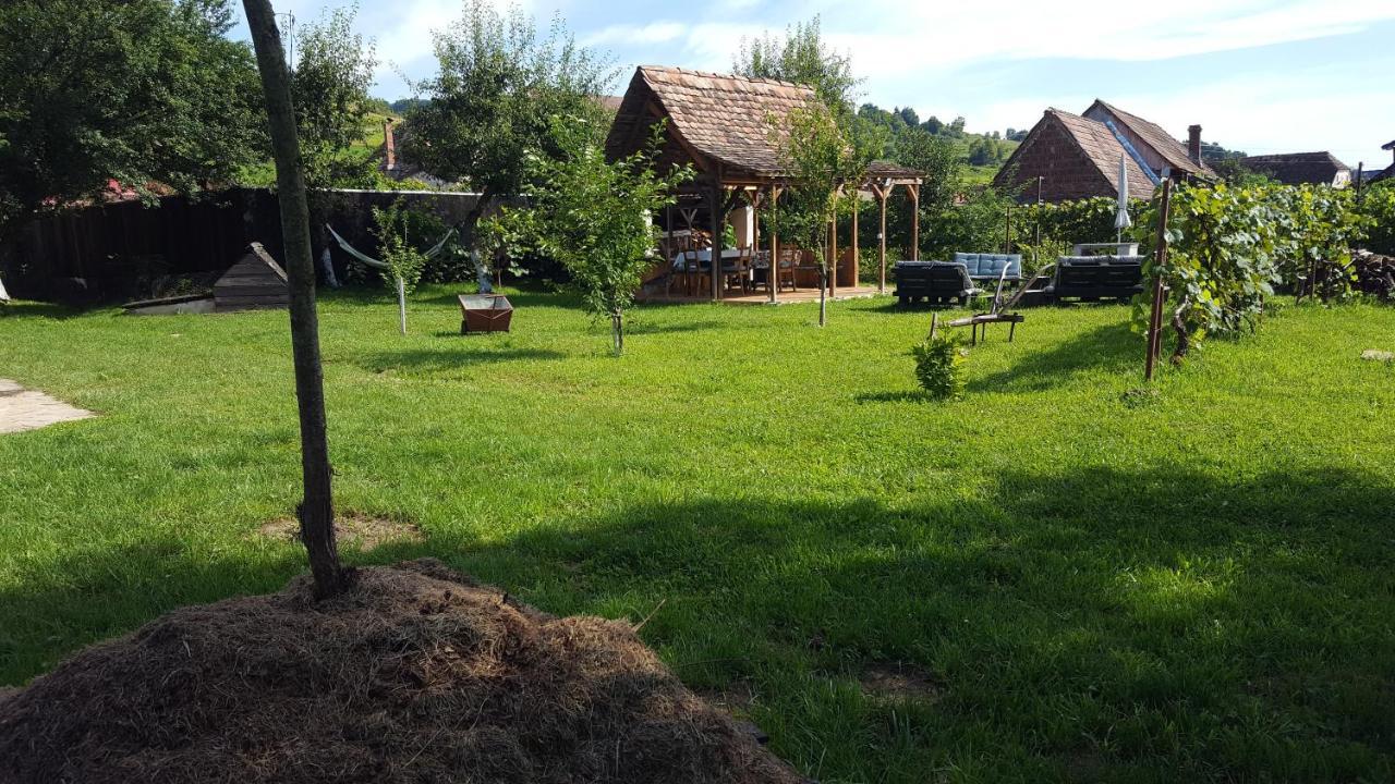 Valchid Guest House Extérieur photo