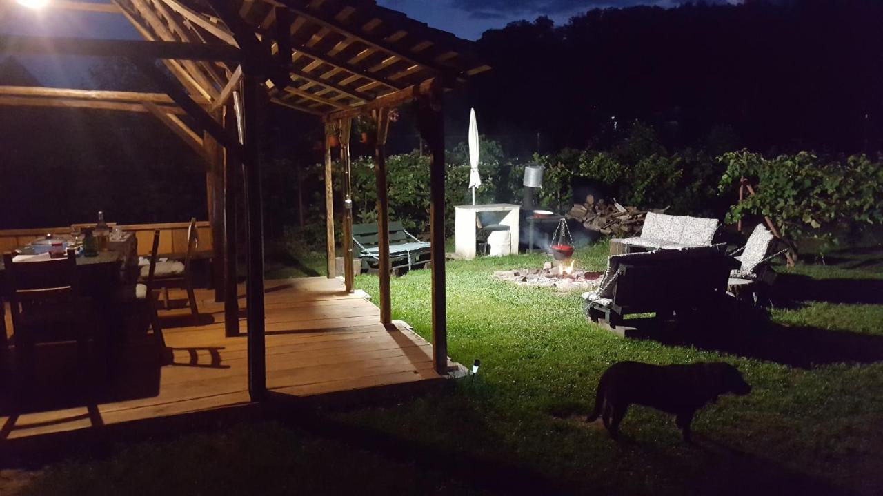Valchid Guest House Extérieur photo